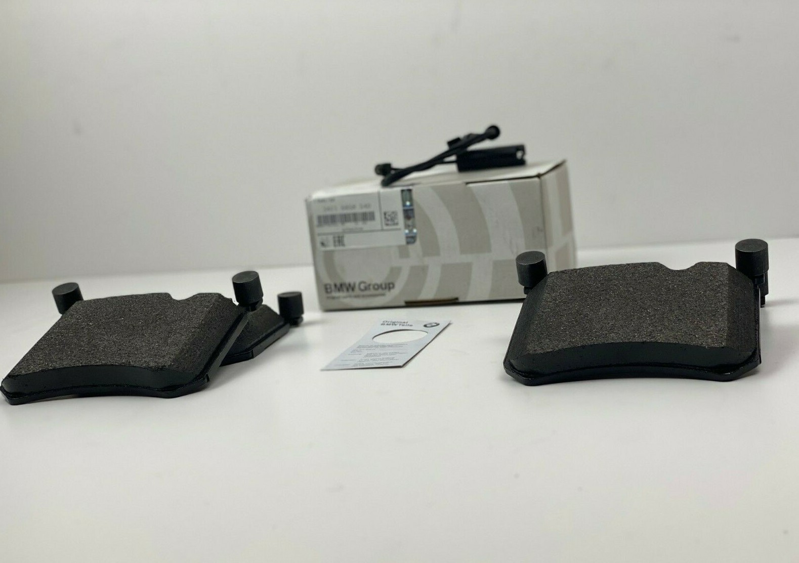 🚚Rolls Royce Ghost, Wraith & Dawn Front Brake Pad Kit - Genuine