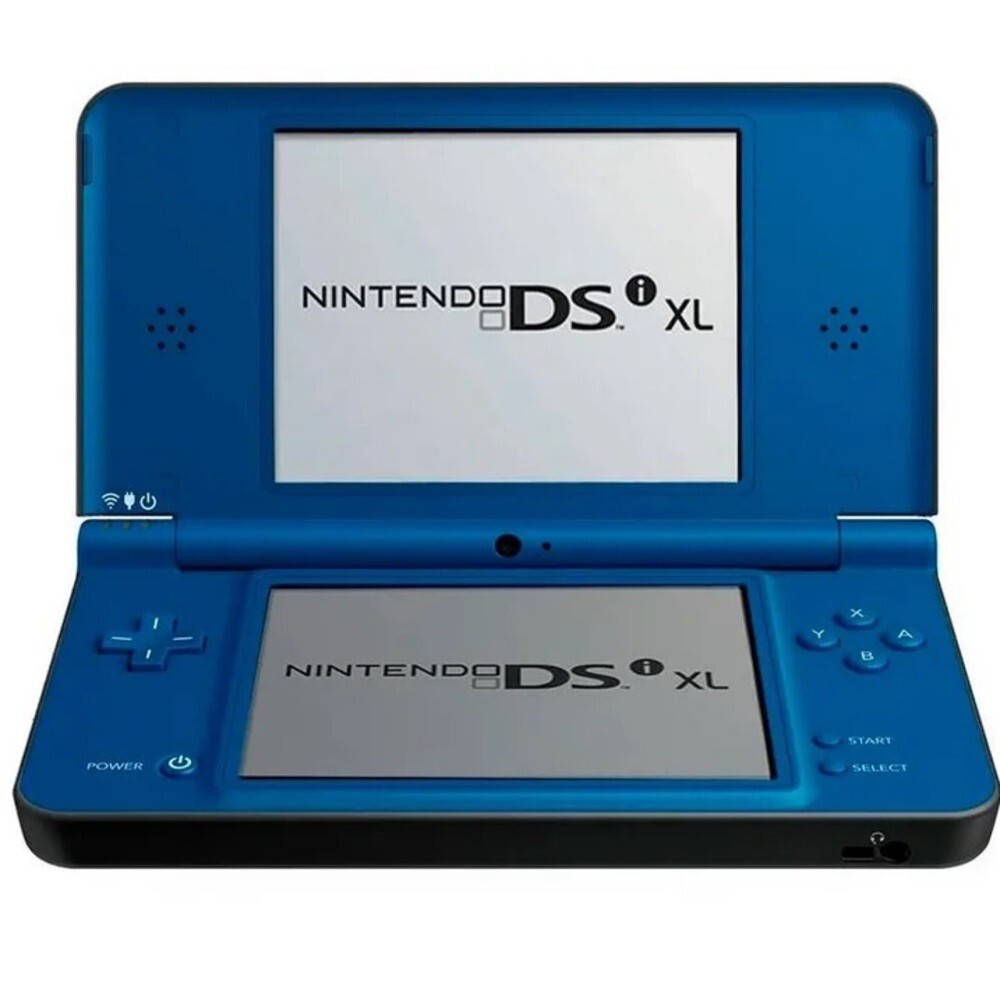 Nintendo DSi XL Console - Cobalt Blue Bundle With Nintendo DS Game