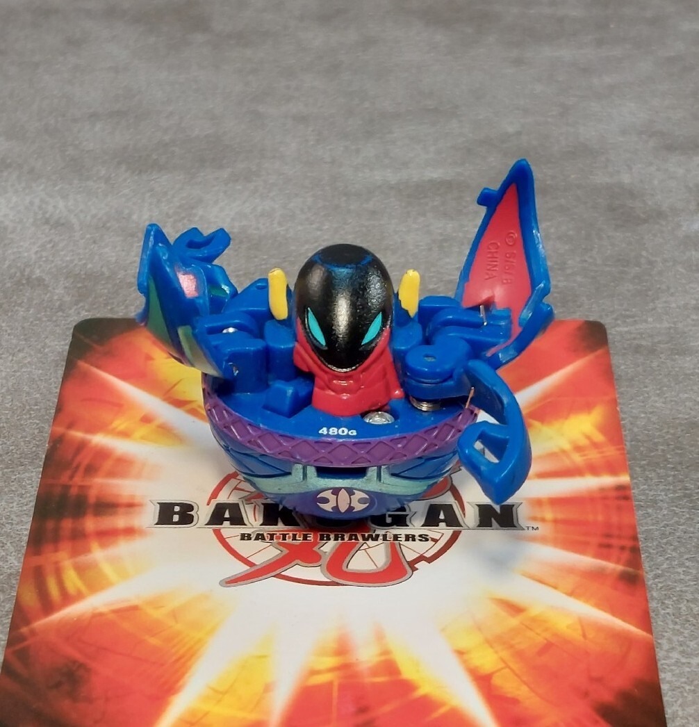 Bakugan Aquos Blue Preyas Diablo 480g Random Metal Card