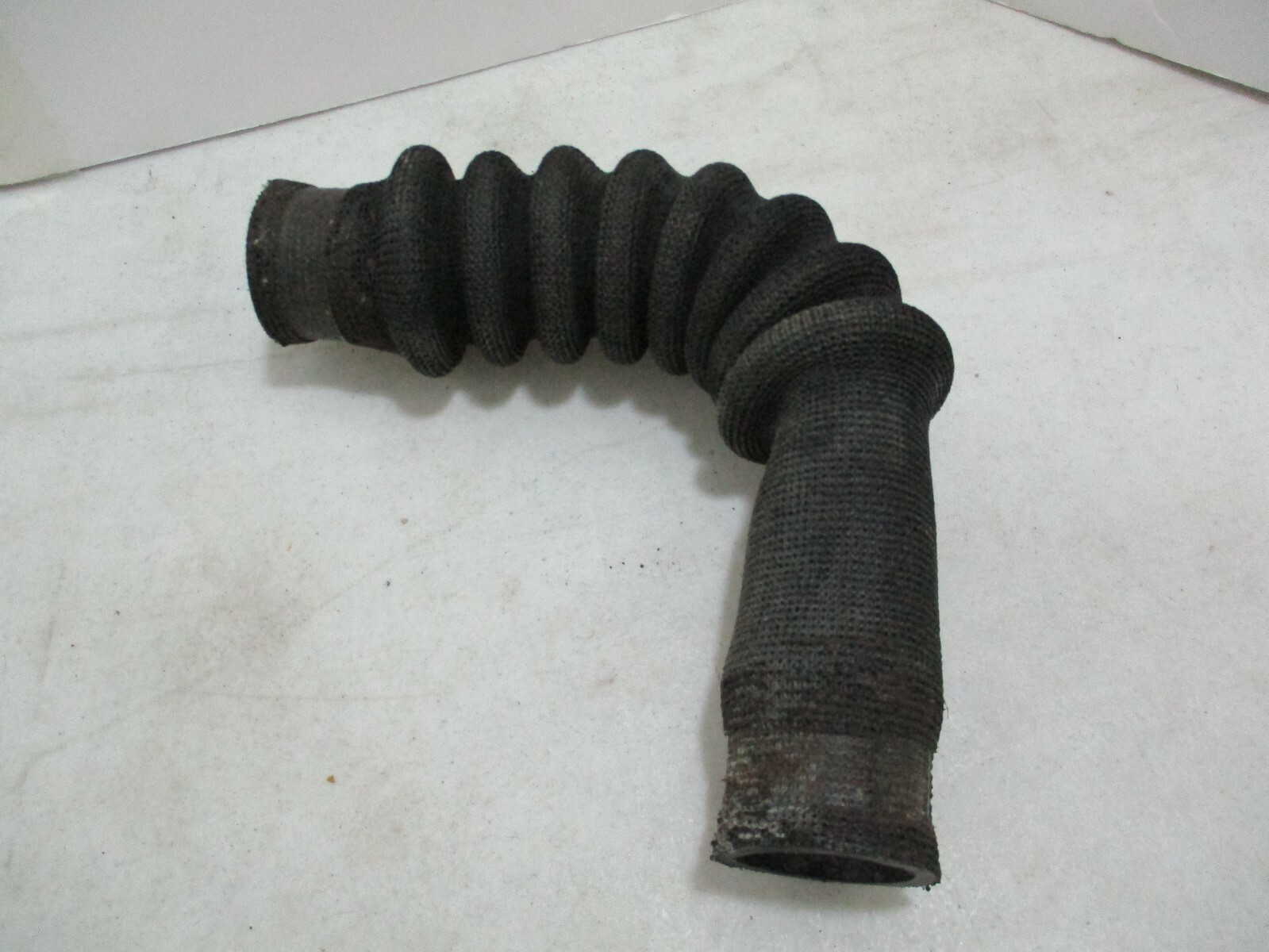 Rubber upper radiator hose for Rolls-Royce & Bentley (1946-59)