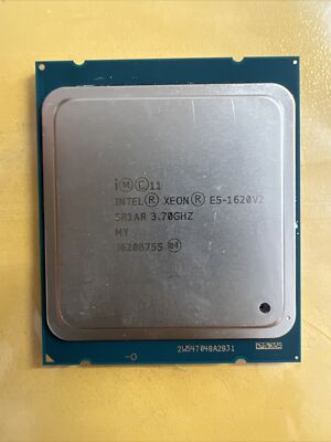  Intel Xeon Prozessor E5-1620 v2  10 MB Cache, 3,70 GHz, LGA 2011 