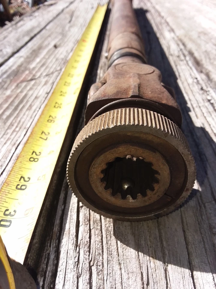 Eje de toma de fuerza accesorio delantero Gravely Tractor 18653P1, 19074P1 Foto 2 de 4