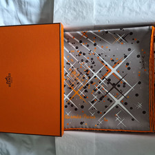 Special Edition Hermes 90cm silk scarf  - Magic Kelly - new & boxed