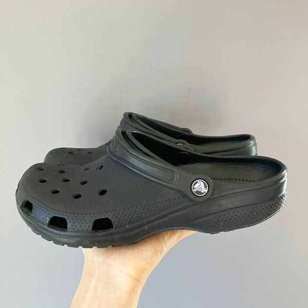 CROCS Classic Clog Black Slip-on Shoes Size Man's 8/ Woman's 10