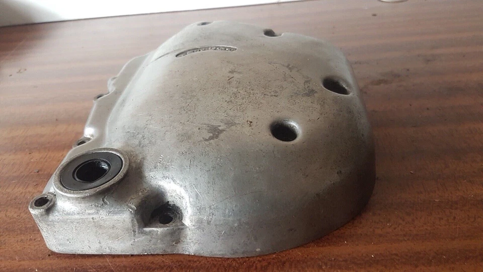 ЛЕВАЯ КРЫШКА КОРОБКИ ПЕРЕДАЧ КАРТЕРА КАРТЕРА ДВИГАТЕЛЯ HONDA CB750K CB 750 K ОТ ОРИГИНАЛЬНОГО ПРОИЗВОДИТЕЛЯ  - Изображение 3 из 4