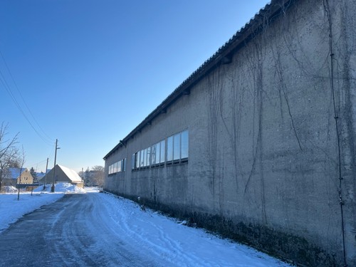 Grundstück mit Lagerhalle - Bild 2 von 3