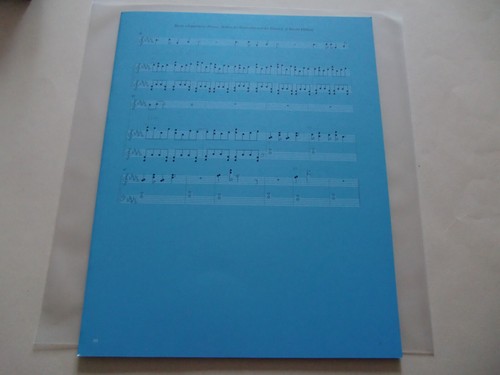 Björk / : Archives / 5 Bücher / Poster / Björks Alben + Singles als Briefmarken - Bild 4 von 15