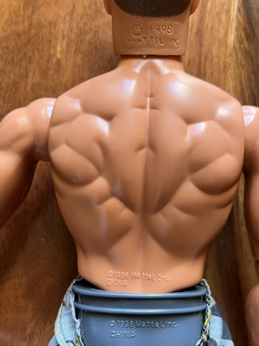 Figura de acción Mattel Max 1998 acero 12"" con pantalones cortos de camuflaje y pintura - Imagen 5 de 6