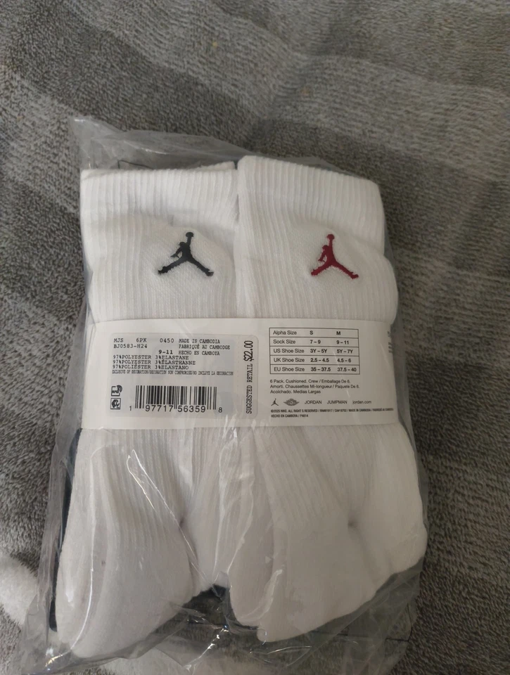 Jordan 6 Pack Multicolor Crew Socks Size 5y-7y - Image 2 of 4