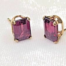 Vintage 14K Gold Emerald Cut Rhodolite Garnet Earrings COA Gift Excellent