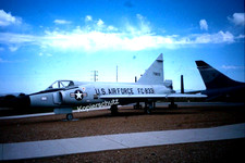 DIA Foto Slide Convair F 102 A Delta Dagger Air Force Armament Museum Eglin AFB 
