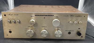 marantz 1030 integrated amplifier-Powers On-not Tested