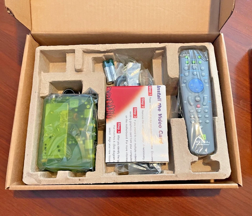 Open Box VisionTek Xtasy Everything 5564 GeForce2 MX400 Personal Cinema Graphics - Image 2 of 4