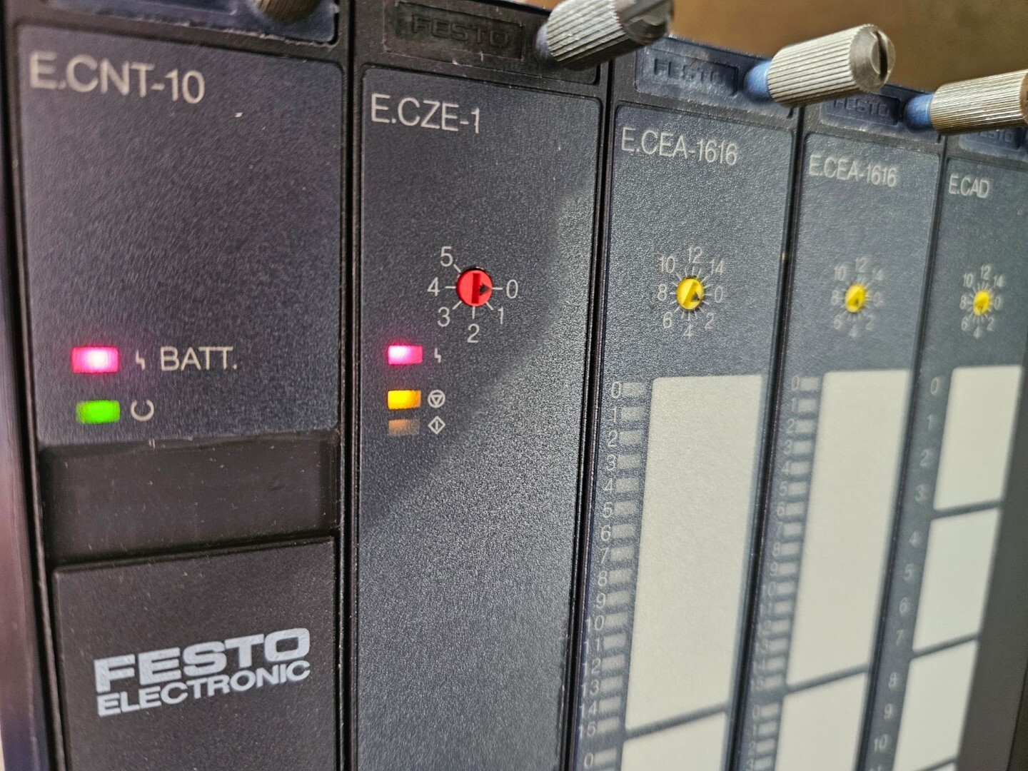 📢FESTO ELECTRONIC E.CGT-405-42TE PLC RACK WITH 5 MODULES, FPC-405, E.CEA-1616
