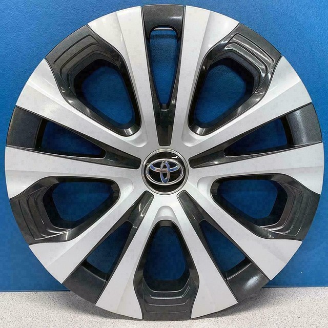 Genuine Toyota Wheel Cover 4260247261 eBay
