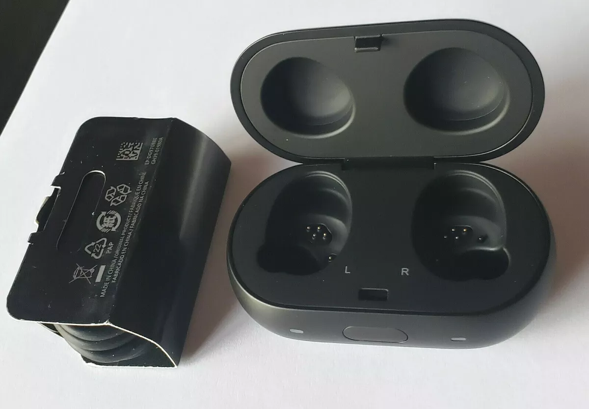 Unused Original CHARGING CASE for Samsung Gear IconX 2018 Earbuds