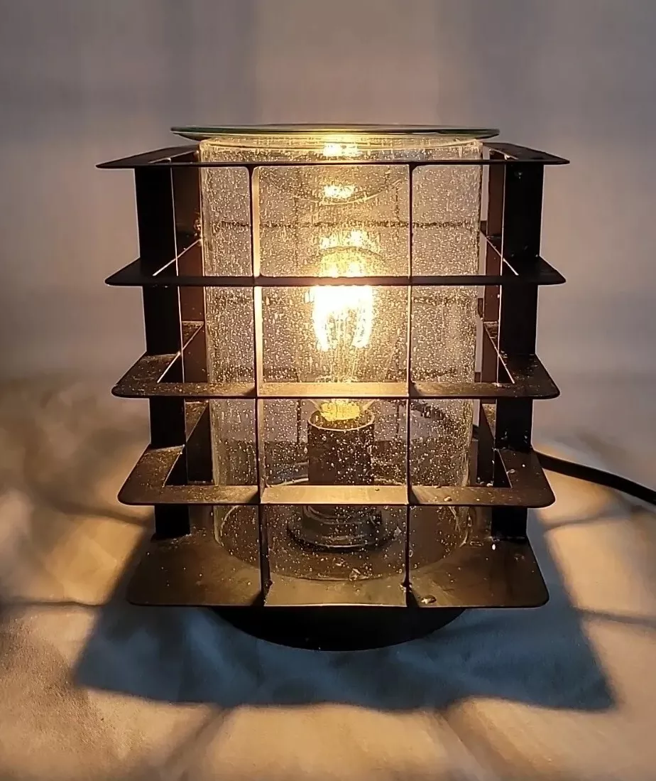Scentsy Midcentury Full Size Wax Warmer Gothic Architecture Mid Century Style