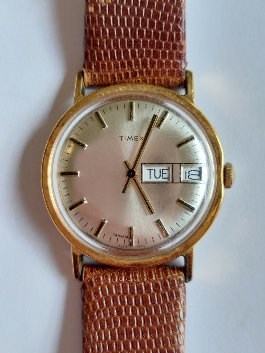 Vintage Mens 1979 Timex Mercury Manual Gold Tone 25618 10679 Watch