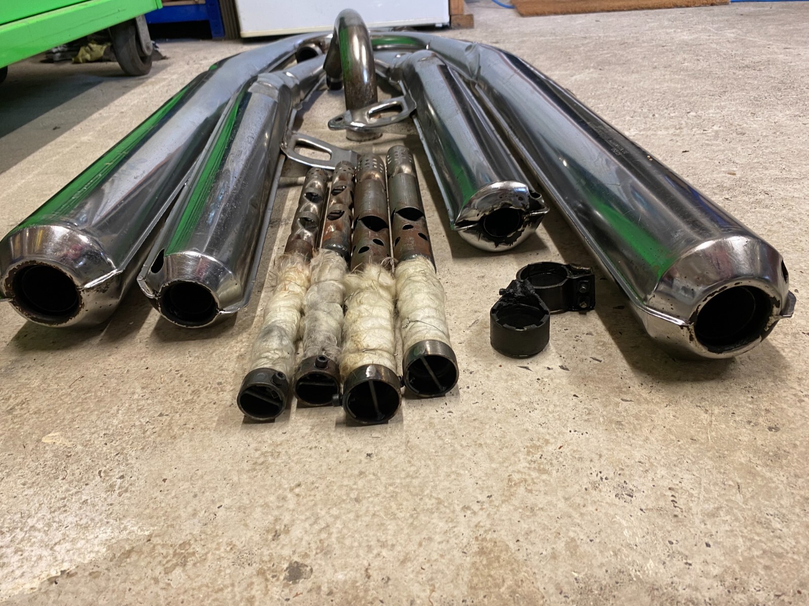 suzuki gt750 exhaust