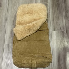 Mindelz Footfuff Baby bag with natural sheep wool lining