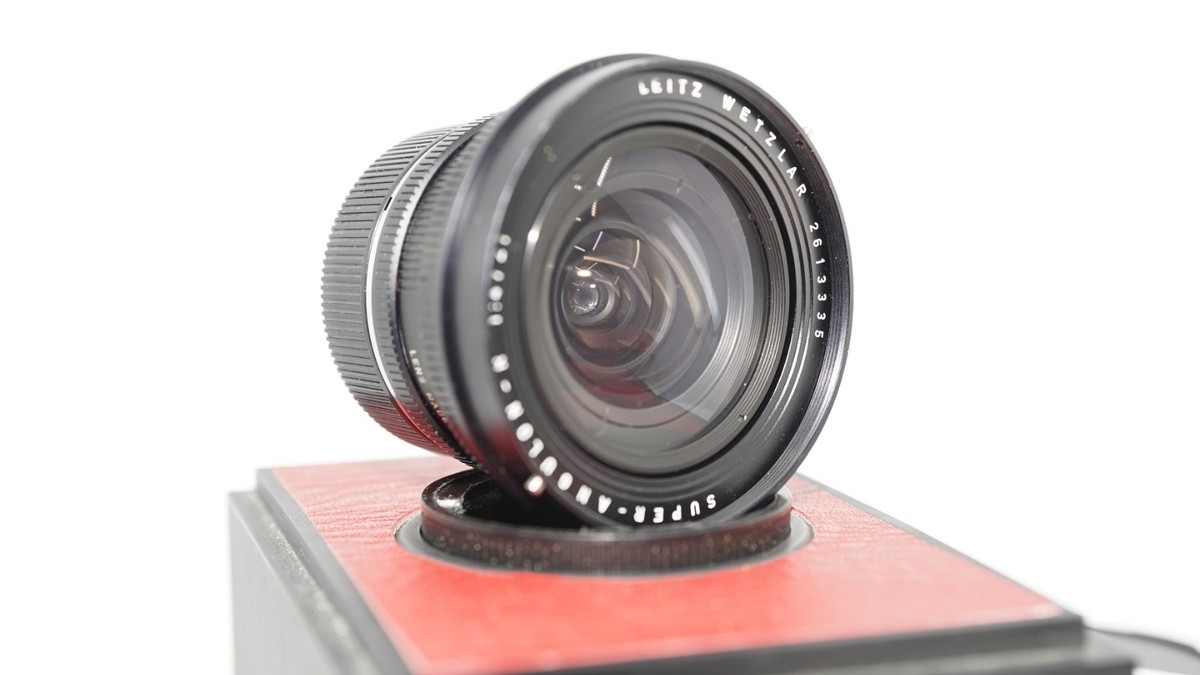 Leica Super Angulon-R F4 21mm 広角単焦点レンズ Leica 21mm f4 Super-Angulon-R (3-Cam) - Lens – Kamerastore