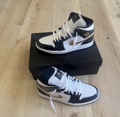 Air Jordan 1 Mid SE patent Black/metallic gold/white Men's Size 9.5