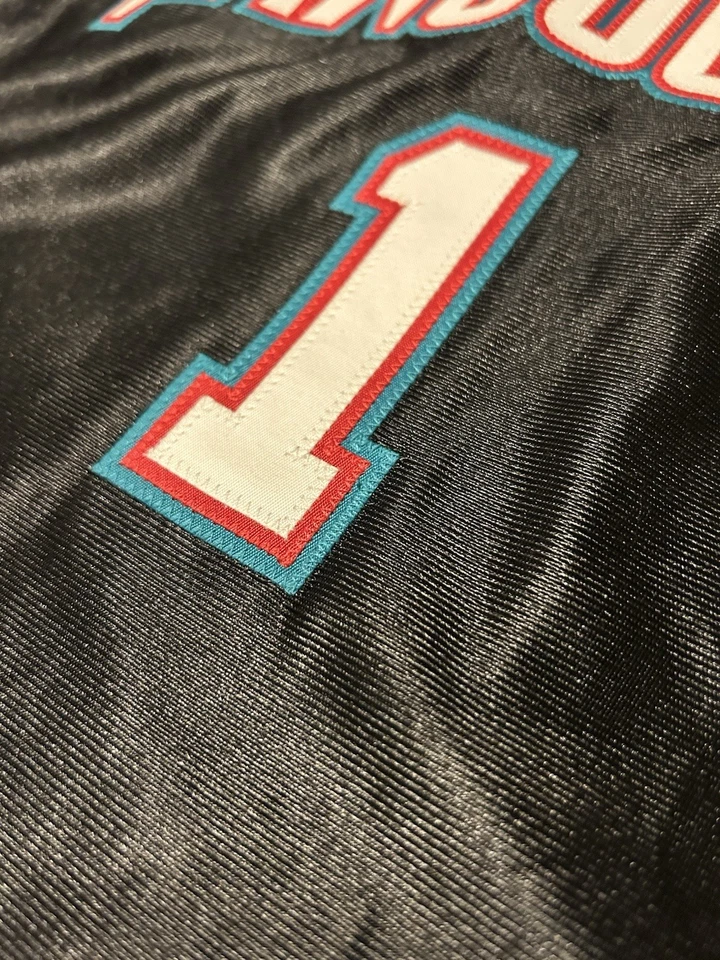 Vancouver Grizzlies Trucustoms Basketball Jersey Size.40 Mahmoud Abdul-Rauf #1 - Image 4 of 4