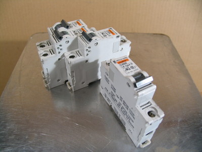 1 Amp MERLIN GERIN Multi9 C60N, Type D Circuit Breaker