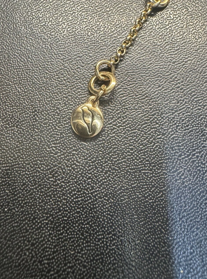 Collar Colgante Largo Triángulo Pavé Chloe e Isabel N334G Foto 4 de 4