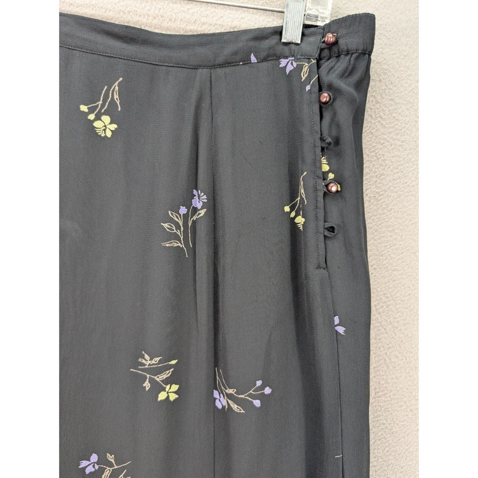 Putumayo Floral Midi Skirt Black Whimsigoth Pleated Side Buttons Rayon Sz M NWOT - Image 3 of 4