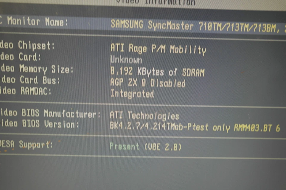 ATI Rage Mobility-P graphics video VGA card 8 MB SGRAM AGP - Image 2 of 4