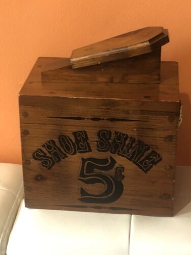 Vintage Triangle Products Wood Shoe Shine 5 cent Hard Wood Has Character Wear - Afbeelding 1 van 17