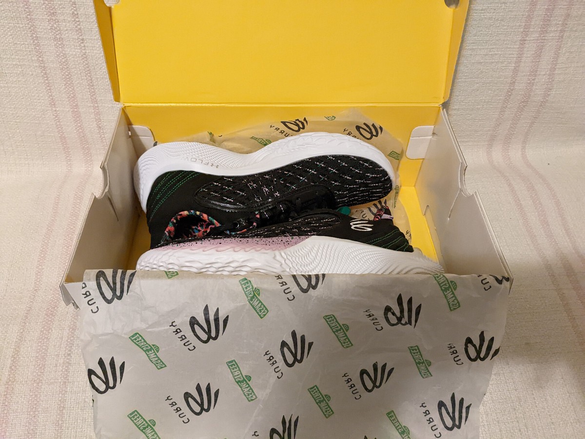 Under Armour Curry 9 Flow Sesame Street Count It Black