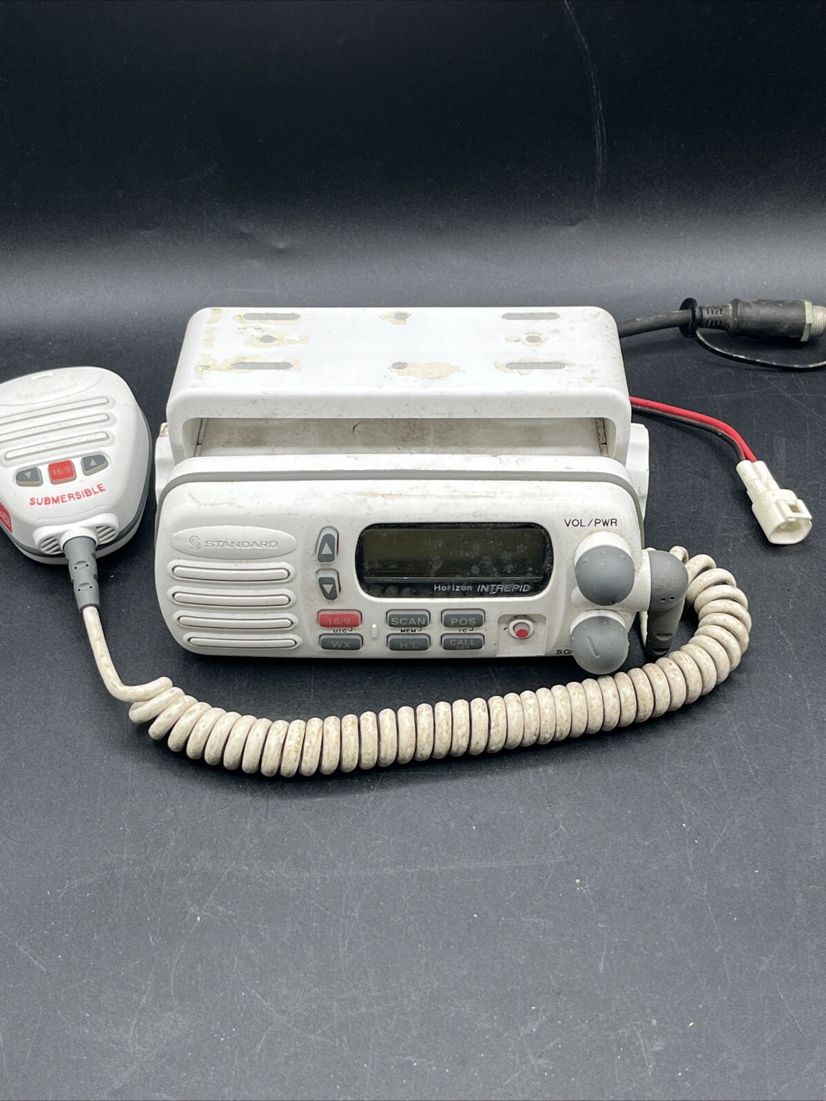 Standard Horizon Intrepid VHF FM Marine Radio Model GX1260S White Untested
