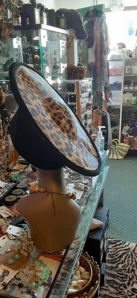 Chapéu derby vintage de alta costura com estampa de leopardo pele de bezerro disco de veludo anos 80 - Imagem 4 de 4