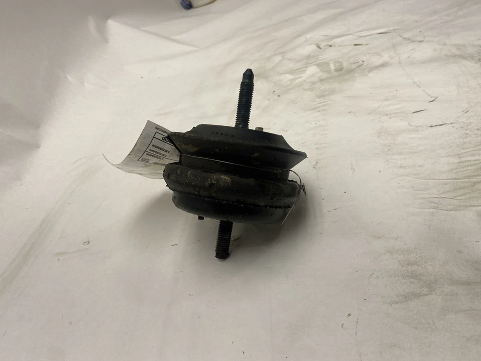 Pontiac GTO LS1 2004-2006 5,7 L LADO IZQUIERDO MONTAJE MOTOR MARCO SOPORTE OEM Foto 2 de 4