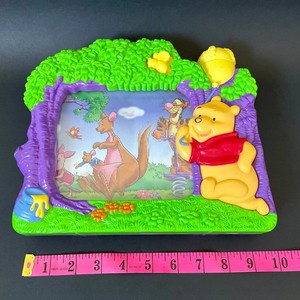VTG Disney Winnie Pooh Scrolling Screen Musical Toy Wind UP, (USA - Tariff FREE)