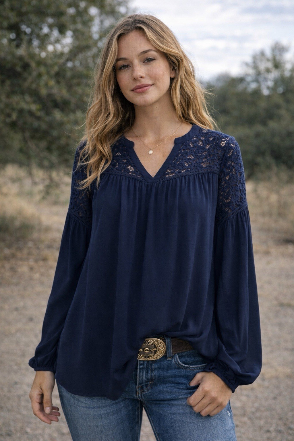 Lane Bryant Women’s Top Blouse Solid Navy Blue SZ 18/20 Lace Stretch Split Neck