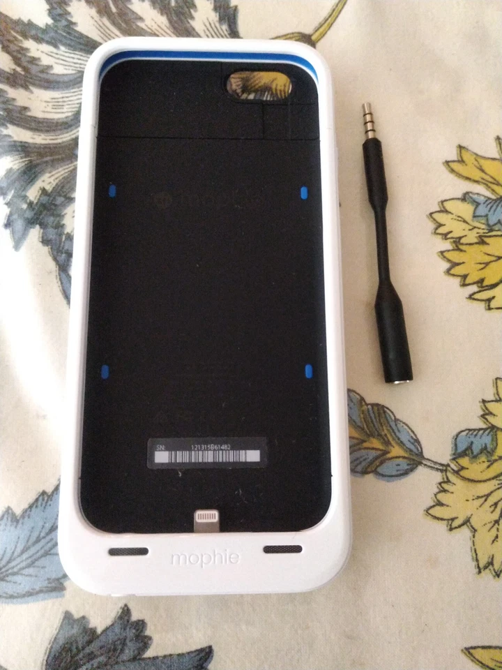 Mophie Juice Pack Capa Bateria iPhone 7 - Lote Punho de Telefone Mármore - Imagem 2 de 4