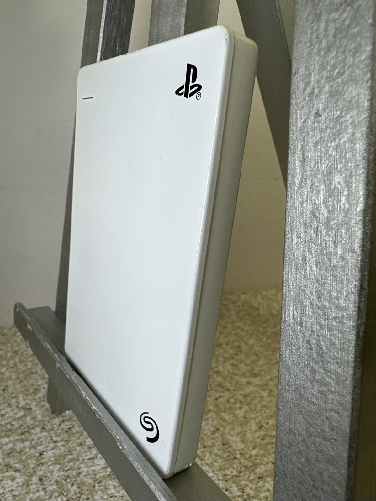 Seagate Game Drive PlayStation 2TB White External Hard Drive SRD00F1 Tested/Work