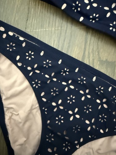 J Crew Bikini Medium Top Large Bottom Navy Blue Laser Cut Flower - Picture 3 of 12