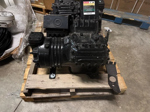 Copeland 4DP3F63KE-TSK-800 Discus semi-hermetic compressor 62,500 BTU