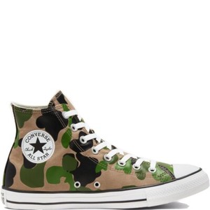 chuck camo