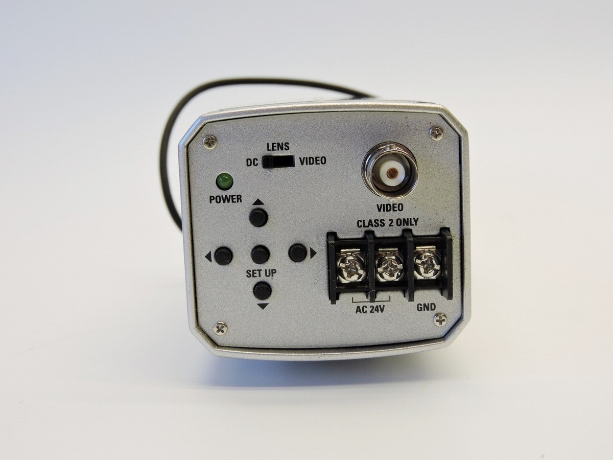 Samsung SDC-415 CCTV Color Day & Night Camera w/ 3.0-8mm Lens SDC