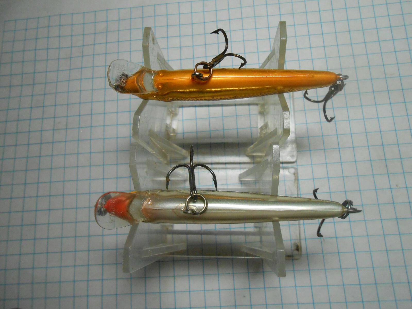 (2 LOT) RAPALA HUSKY JERK HJ8 (3", 1/4 oz) CRANKBAIT PLUGS ~ TACKLE BOX FIND - Image 5