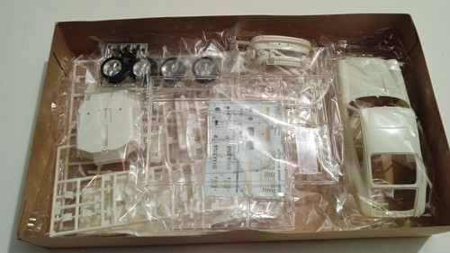 ✨ Fujimi 1/24 Porsche 911 Carrera 1989 Model Kit New Neuf Kit 1000 12008 RS-8 ✨ - Photo 2/10