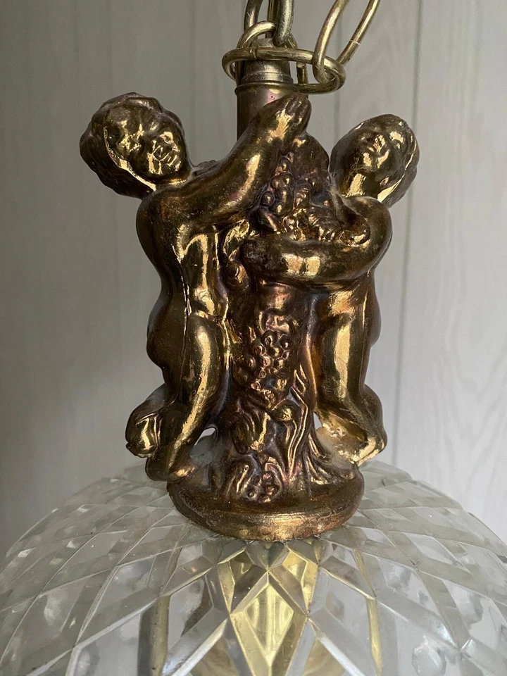 Lámpara colgante de cristal querubín Mid-Century Foto 2 de 4