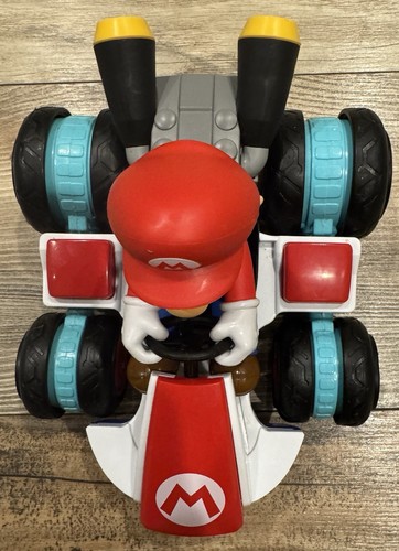 Nintendo Super Mario Kart 8 World of Anti-Gravity RC Racer Car w/Remote - VIDEO! - Picture 18 of 24
