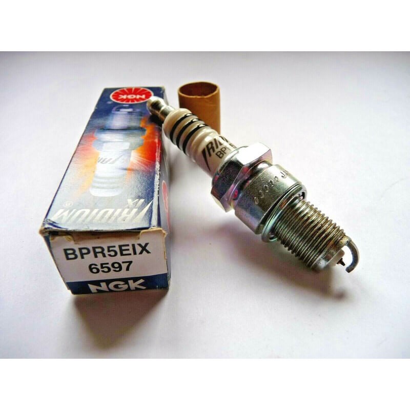 NGK Iridium IX 6597 BPR5EIX Spark Plug