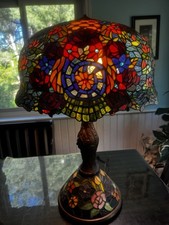 Vintage Tiffany Style Table Lamp With Illuminated Stained Glass Base